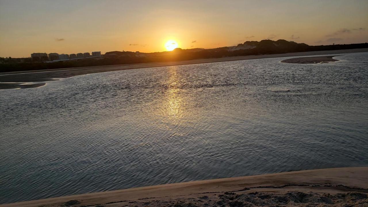 Paraiso Das Dunas - Apartamento A Beira Mar Com Jacuzzi - Proximo Ao Beach Park Aquiraz Esterno foto